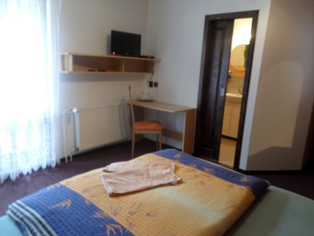 Penzion V Budech Křivoklát Chambre photo